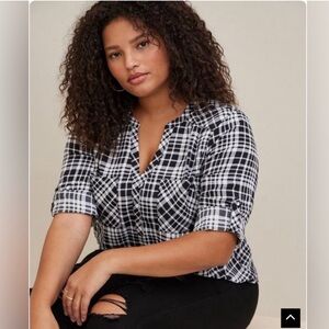 TORRID Harper Studio Crepe de Chine 3/4 Sleeve Plaid Pullover Blouse